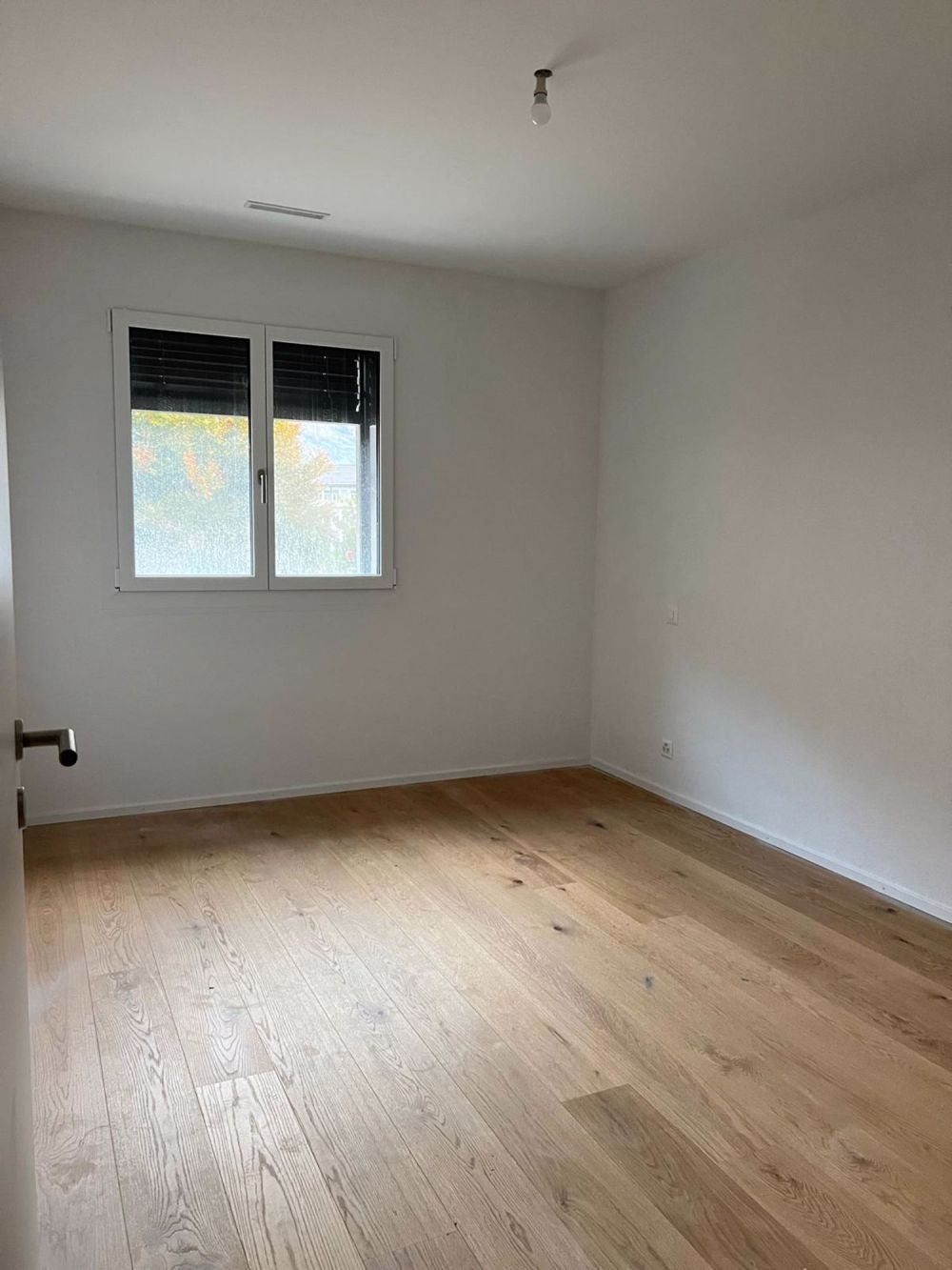 Neue 3.5-Zimmer-Wohnung zur Miete mit Balkon und Parkplatz in Martigny - Bild 9
