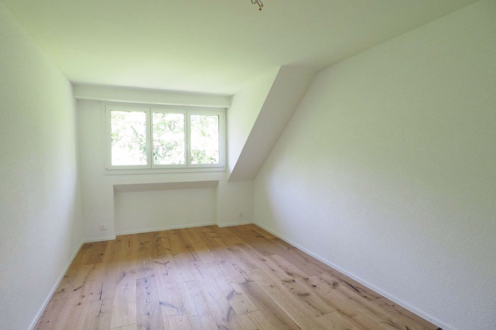 Attraktive 4,5-Zimmer-Wohnung im 2. Obergeschoss mit Garten – Erstvermietung nach Kernsanierung - Bild 8