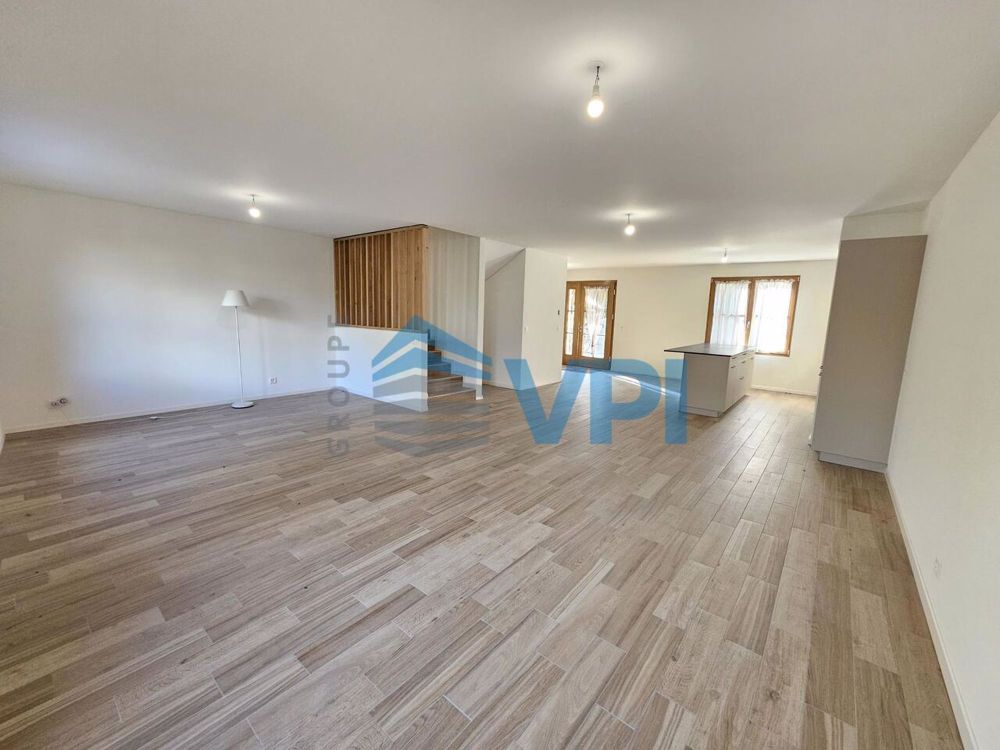 Superbe villa mitoyenne 6 pièces avec terrasse et jardin privatifs à B - Bild 10