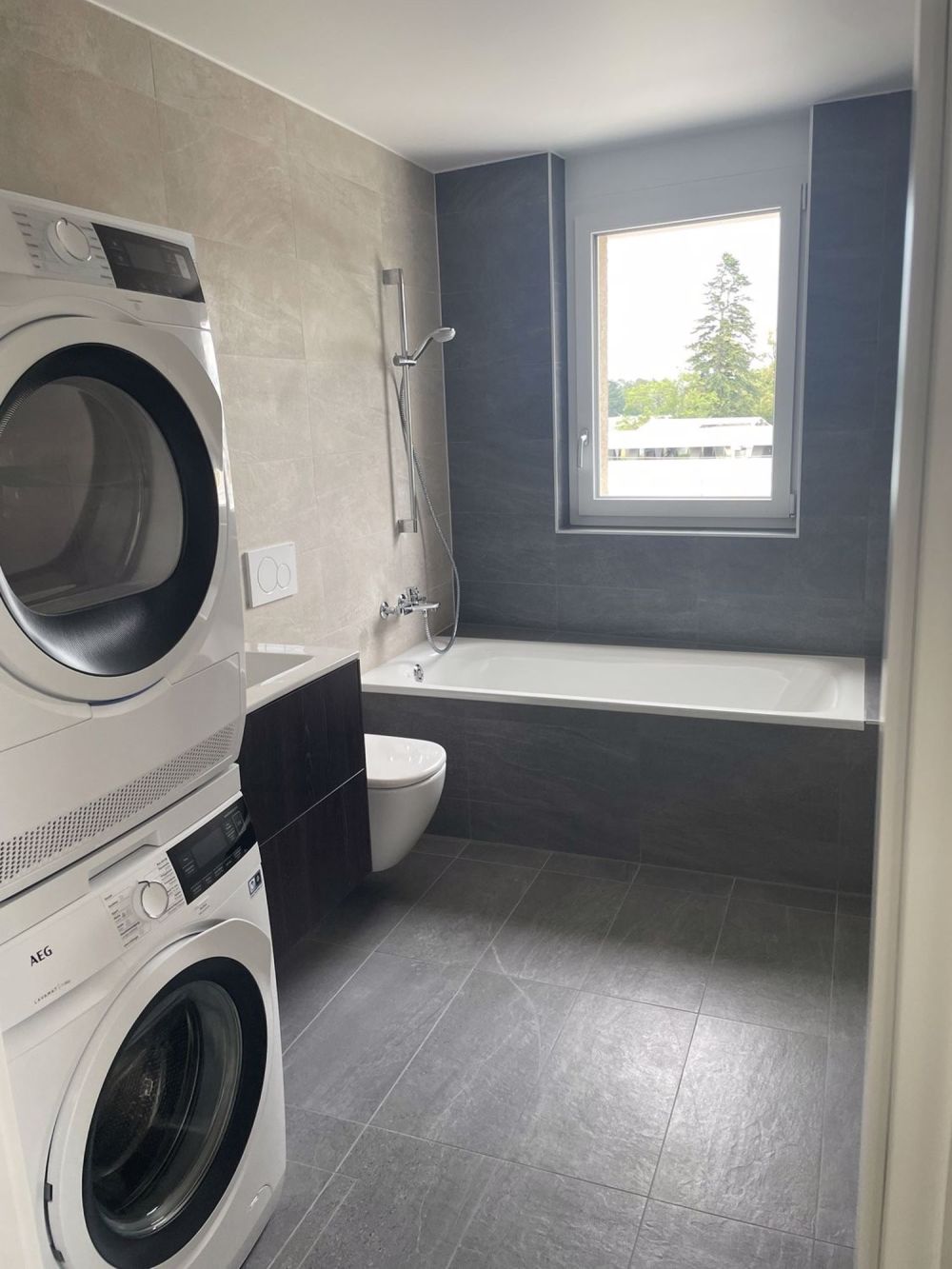 Attika-Wohnung 3.5 Zimmer - salle de bain