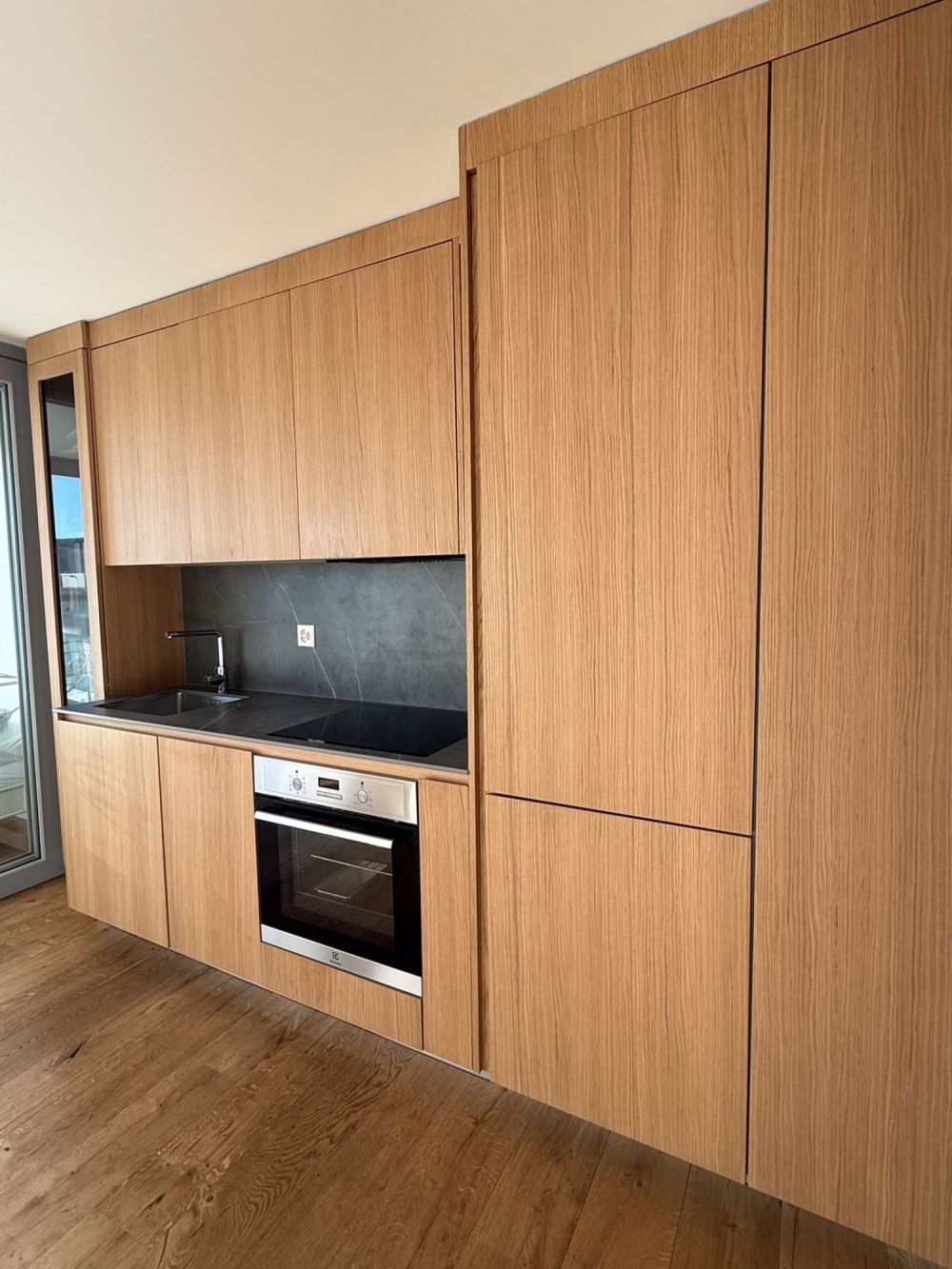 Moderne 2-Zimmer-Wohnung - BEFRISTED für 1 Monat - Bild 2