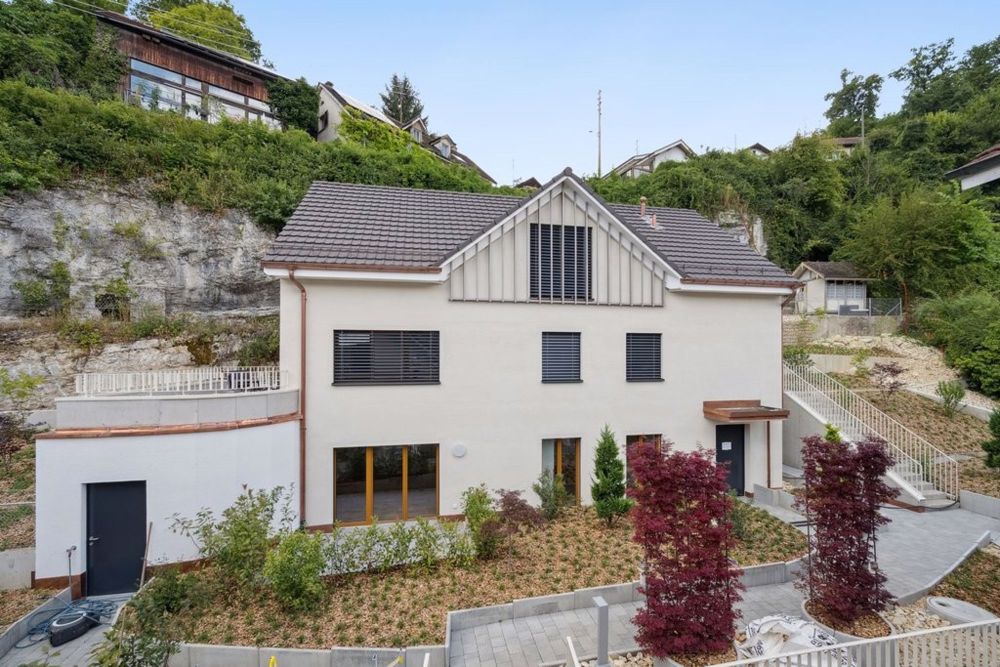 NEUBAU-WOHNUNG ZUM WOHLFÜHLEN - STILVOLL, RUHIG, ZENTRAL - Bild 1