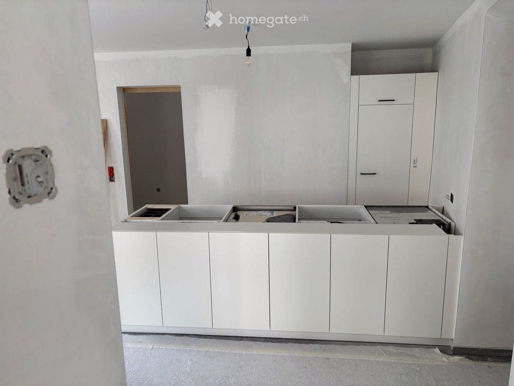 Moderne 2-Zimmer-Neubau-Wohnung in La Punt Chamues-ch - Bild 1