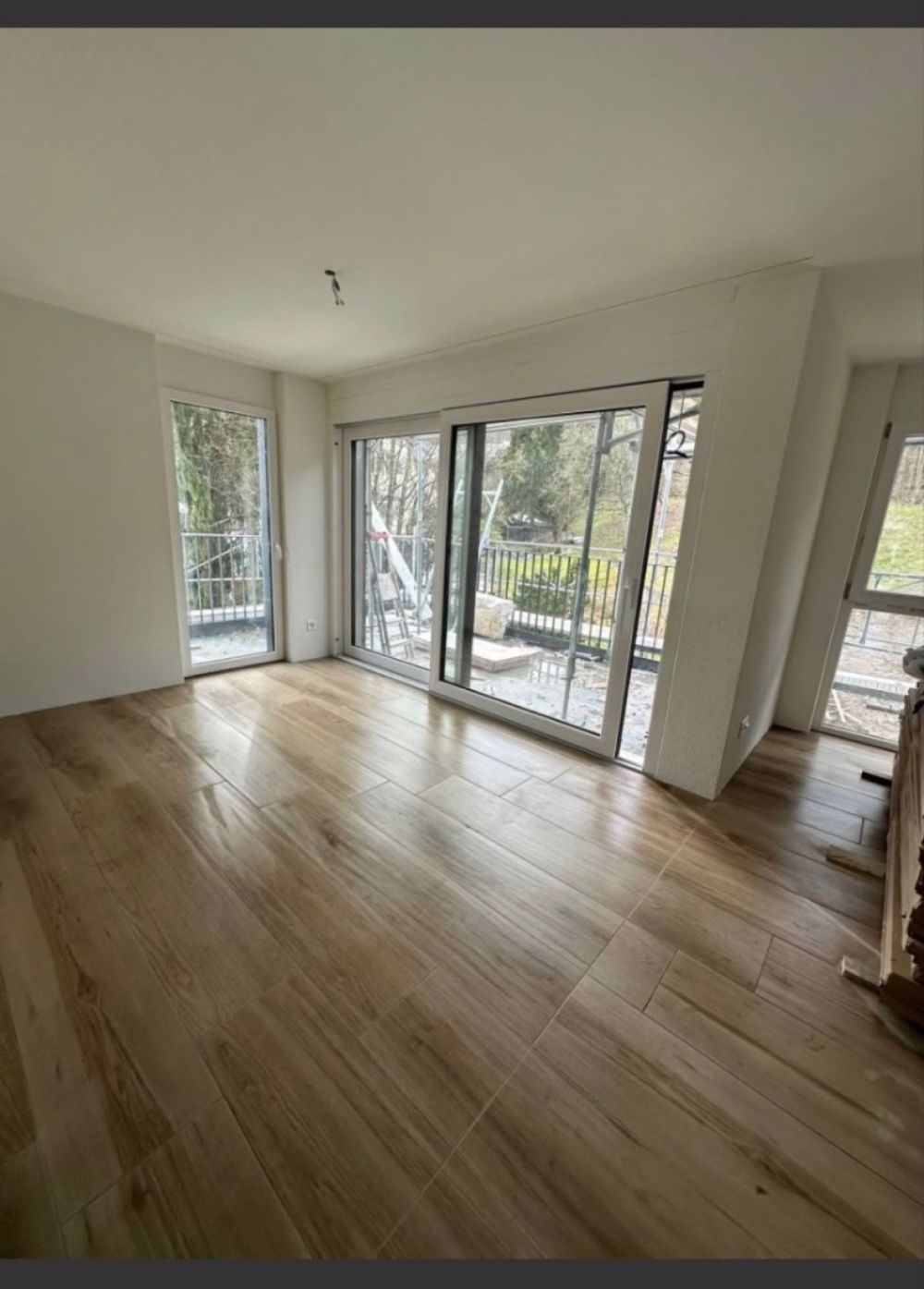 Traumhafte 3,5 Zimmer Wohnung an der Sihl - Bild 3