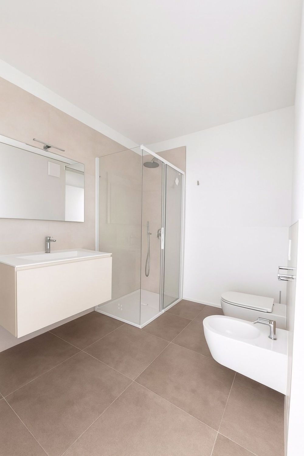 MONTEGGIO | Modernes 3.5-Zimmer-Wohnung | Miete 1'550 | Nebenkosten 200 | Parkplatz 100 - Bild 7