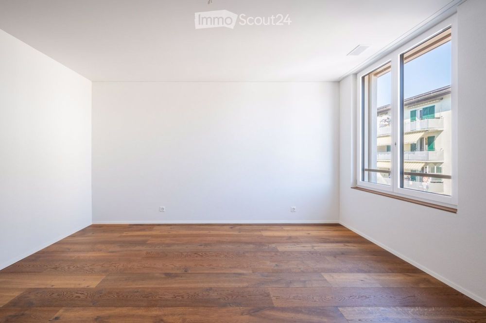 Exklusive 3.5-Zimmer-Neubauwohnung mit luxuriöser Aussstattung - Bild 3