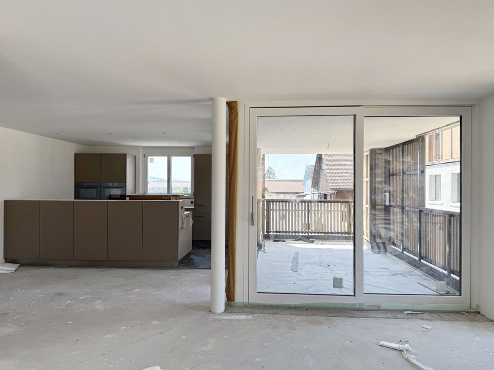Moderne 4.5-Zimmer-Neubauwohnung mit Loggia - Erstvermietung - Wohnen / Essen
