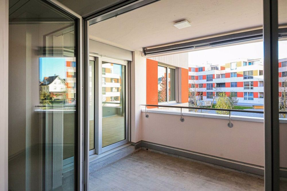 Helle, grosszügige 3.5 Zimmer-Wohnung - Balkon