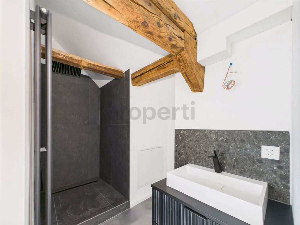 Modernes Loft mit Charme und Aussicht Wohnen über den Dächern von Lichtensteig - Bild 6