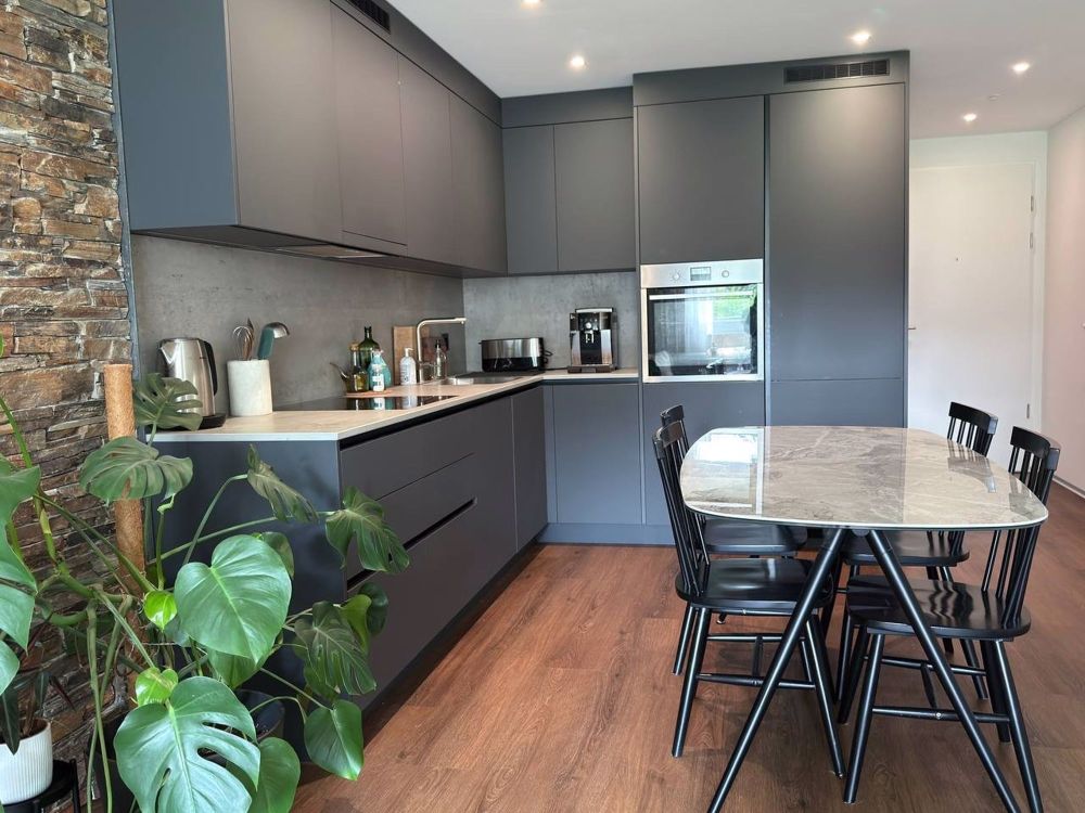 Möblierte 3.5-Zimmer-Wohnung mit privatem Garten - Bild 5