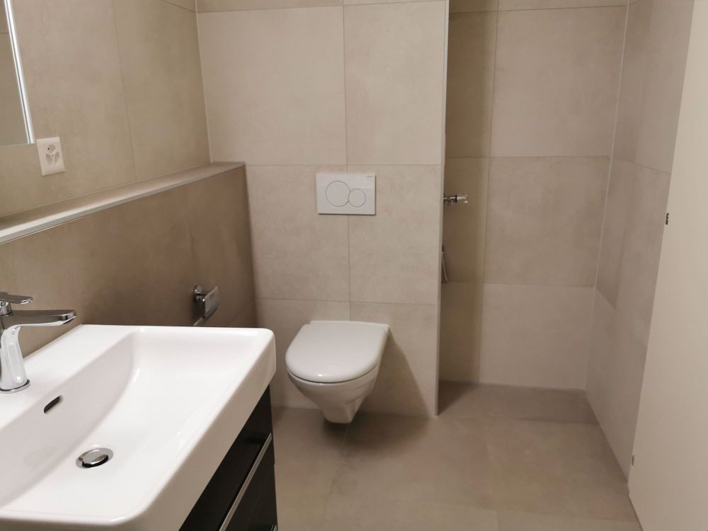 Superbe appartement de 2,5 pièces au centre ville de La Sarraz avec jardin privatif - Bild 12