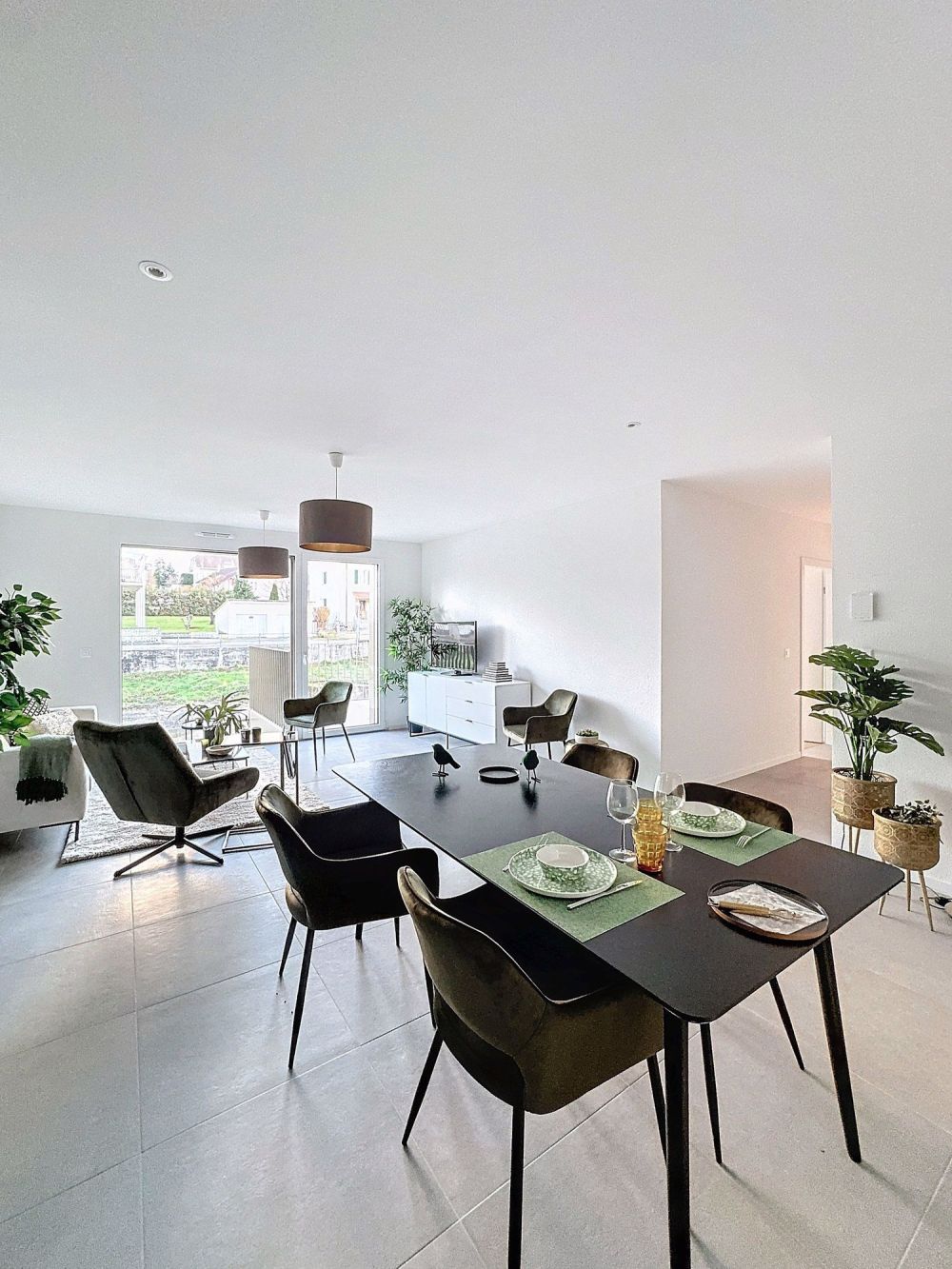 Superbe et spacieux appartement neuf de 3,5 pièces disponible de suite - Bild 3