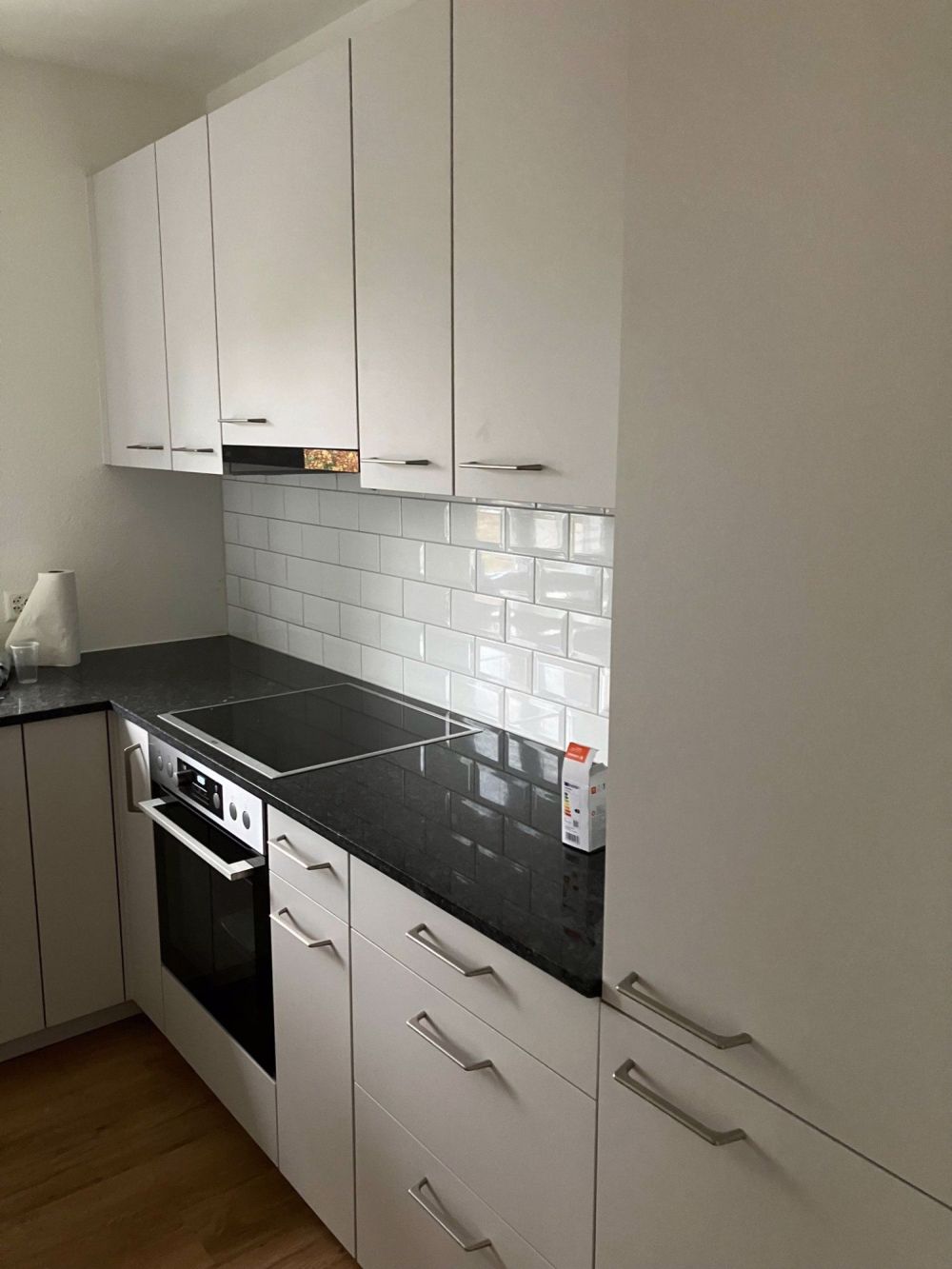 Erstbezug! Vollrenovierte EG-Wohnung mit Parkplatz - Bild 11