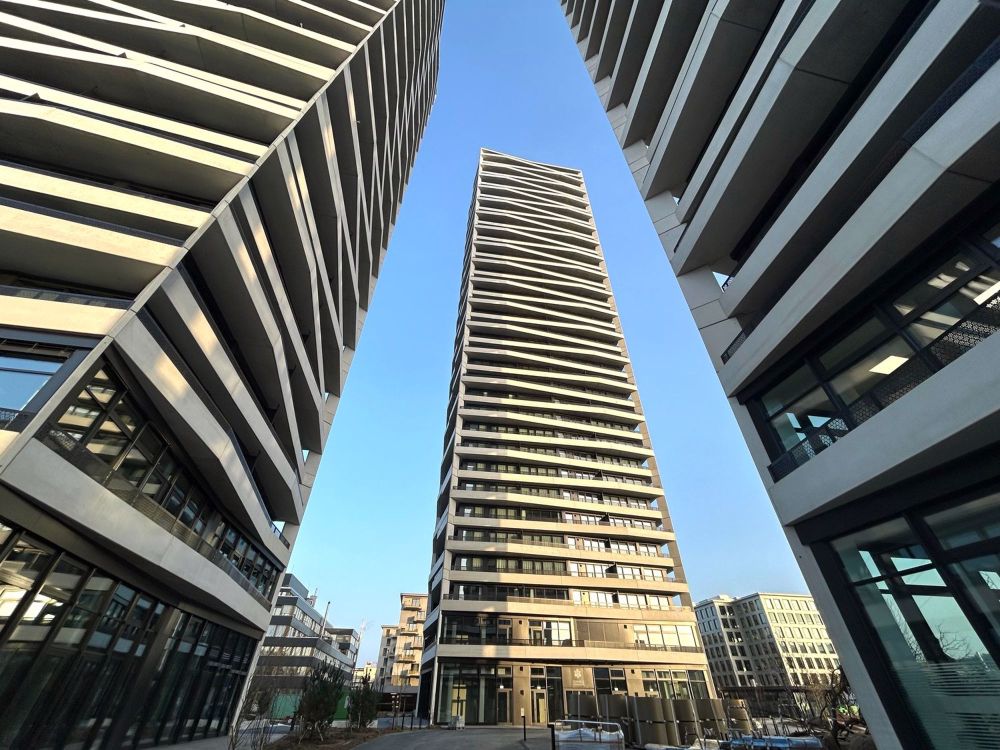 EXKLUSIV WOHNEN AUF 33. ETAGE DES HÖCHSTEN WOHNGEBÄUDES DER SCHWEIZ - Bild 12