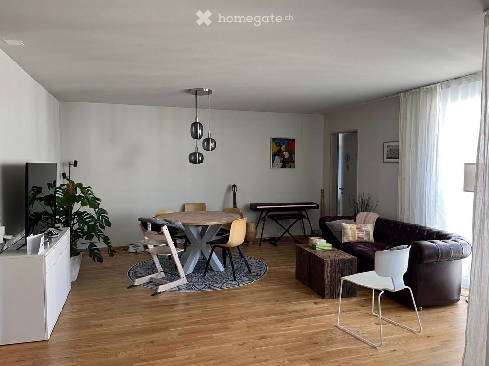 Neubau-Wohnung mit hohem Ausbaustandard an bester Lage im Zentrum von Biel (Esplanade) - Bild 2