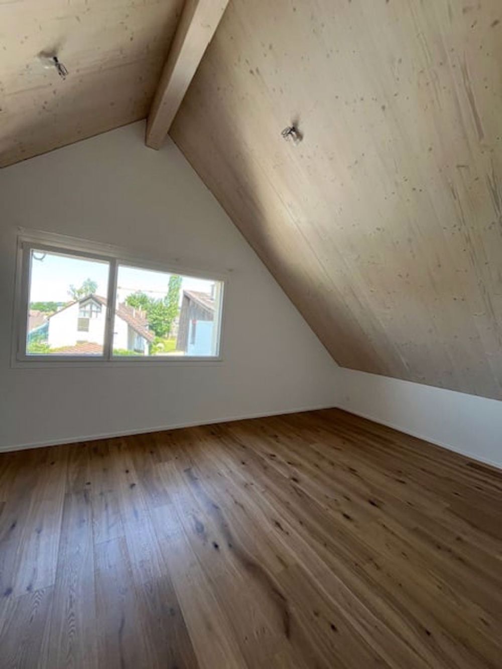 Moderne 3.5-Zimmer-Wohnung mit Panoramablick in Jonen - Bild 6