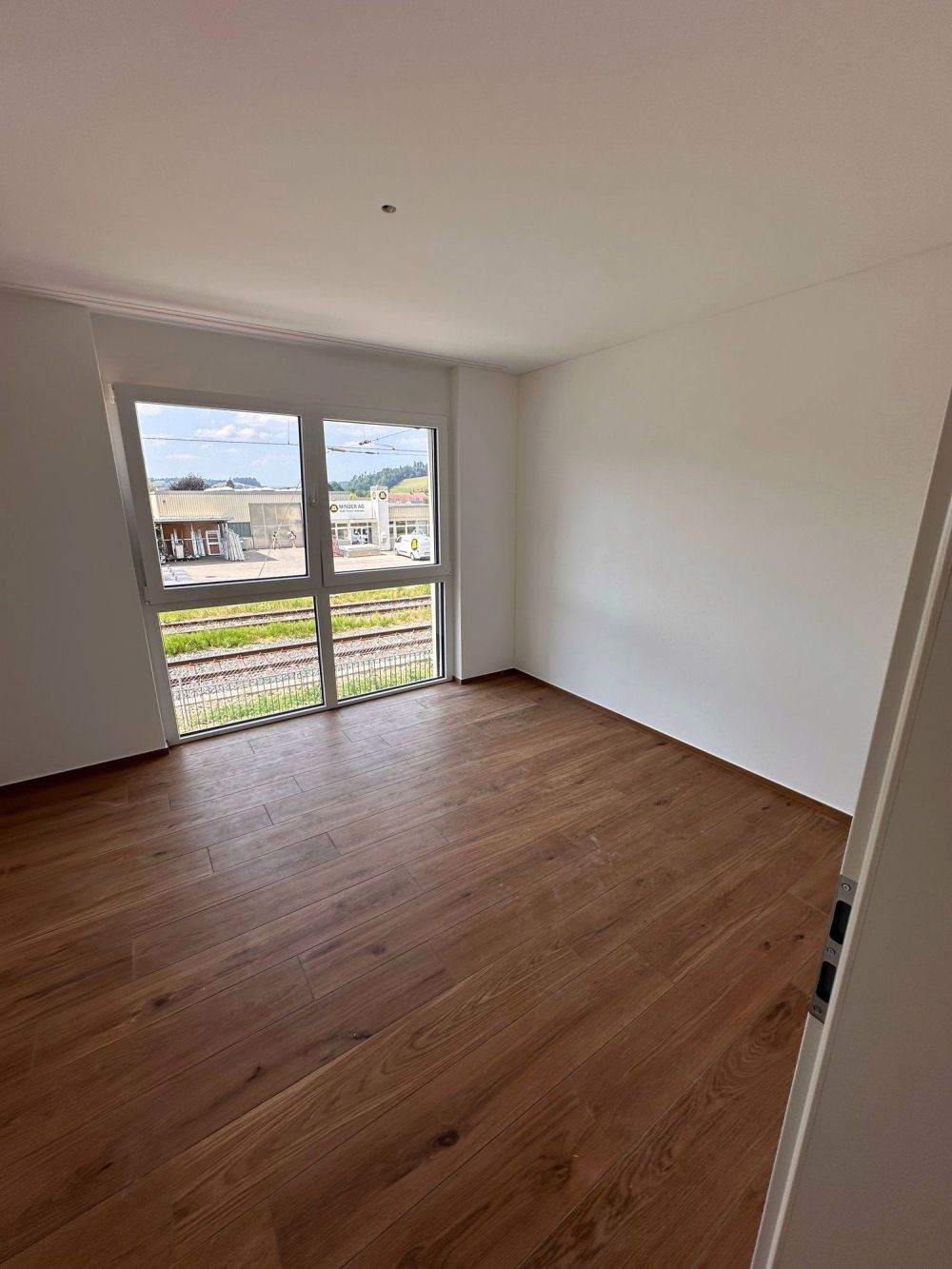 Moderne 4.5-Zimmer-Wohnung in Huttwil für Erstbezug bereit (103) - Bild 6