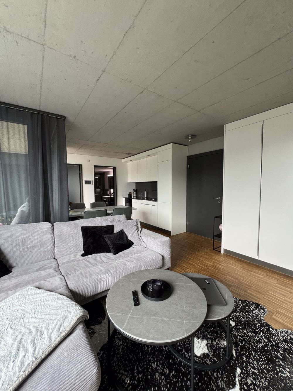 Moderne 2.5 Zi-Whg an der Kleinen Emme - Bild 3