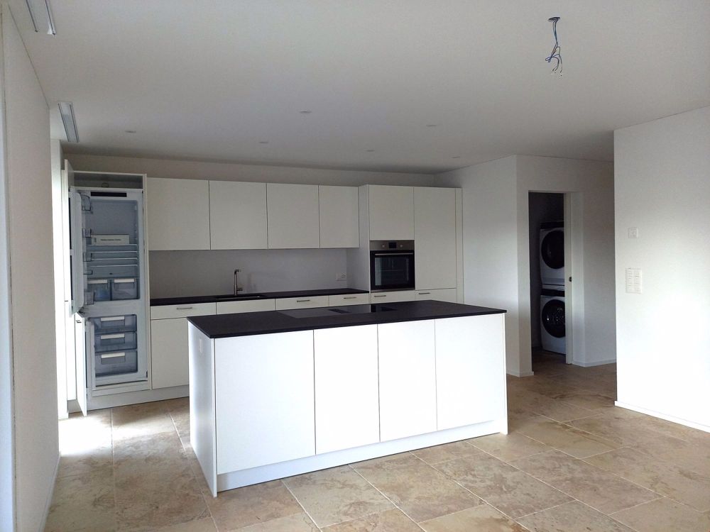 Moderne 4.5-Zimmerwohnung im Eigentumsstandard - Bild 2