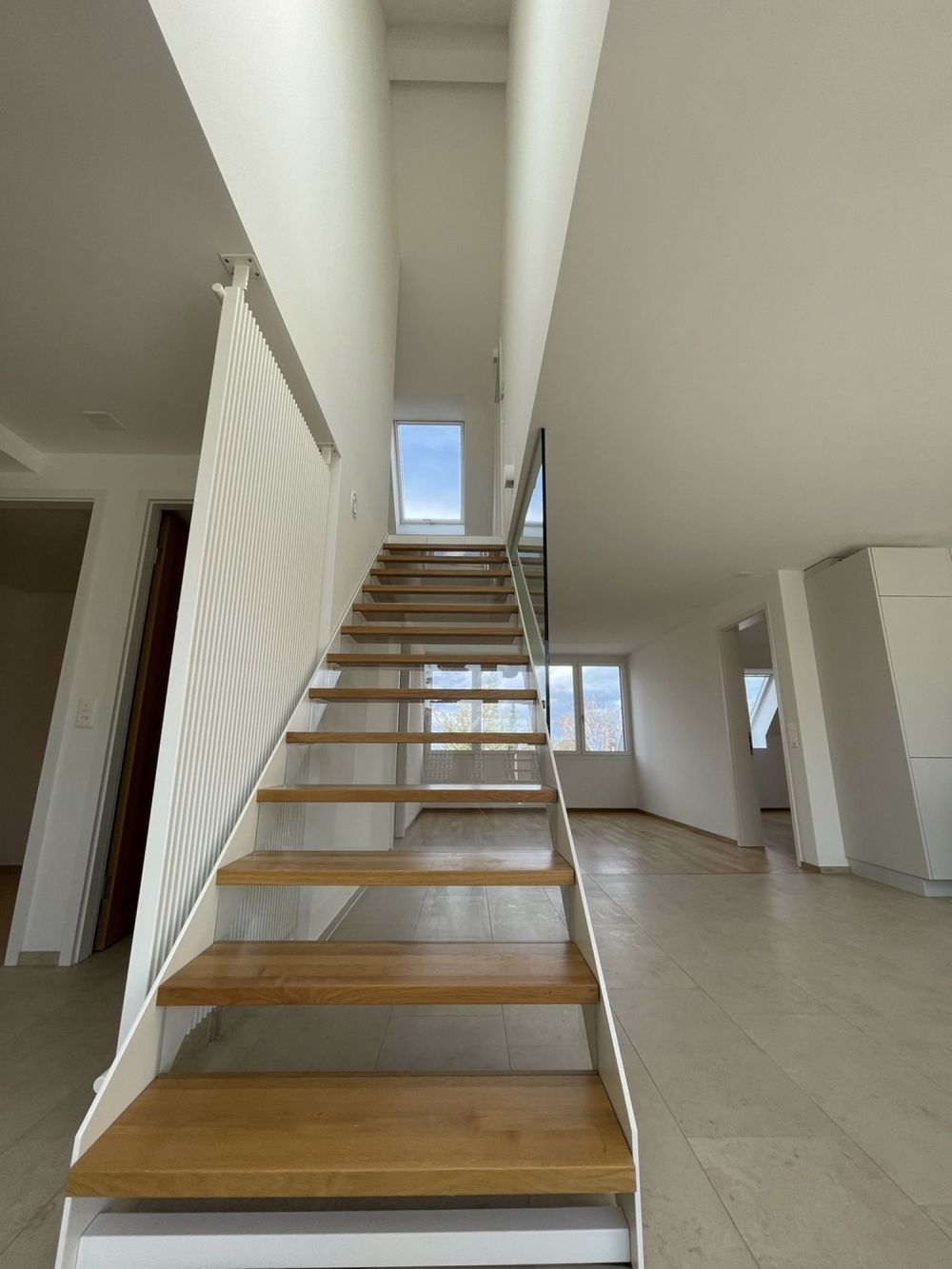 Moderne Maisonette-Whg. auf dem Bruderholz - Bild 10