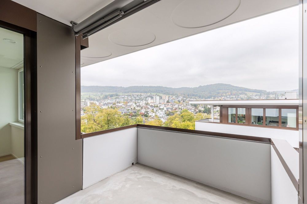 Zweitbezug 2.5-Zimmerwohnung mit Balkon - Balkon