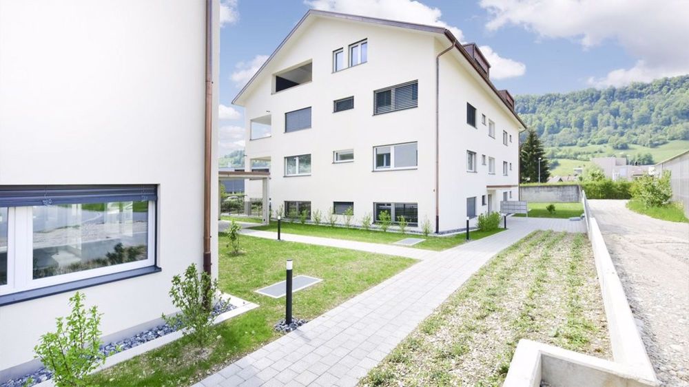 CHARMANTE WOHNUNG ZU VERMIETEN - Bild 1