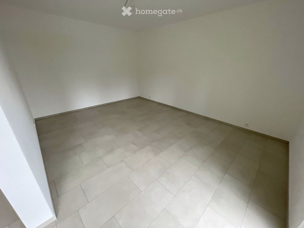 moderne 2.5 Zi Wohnung in Hombrechtikon - Bild 2