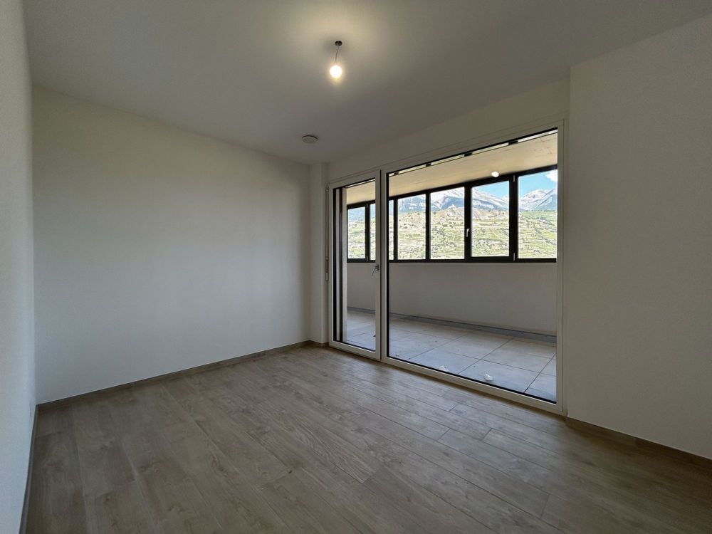 Dachgeschosswohnung mit 4.5 Zimmern in einem dynamischen Ökovieertel - Chambre 2
