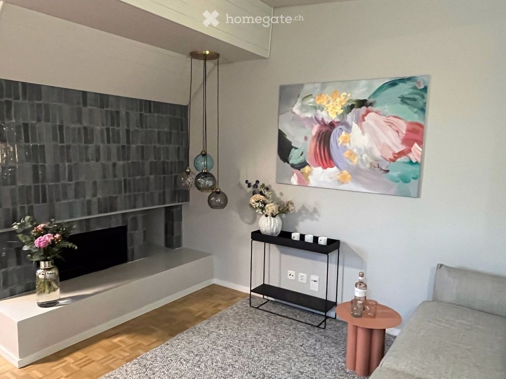 Charmante Dachwohnung mit Balkon in Arlesheim - Bild 4