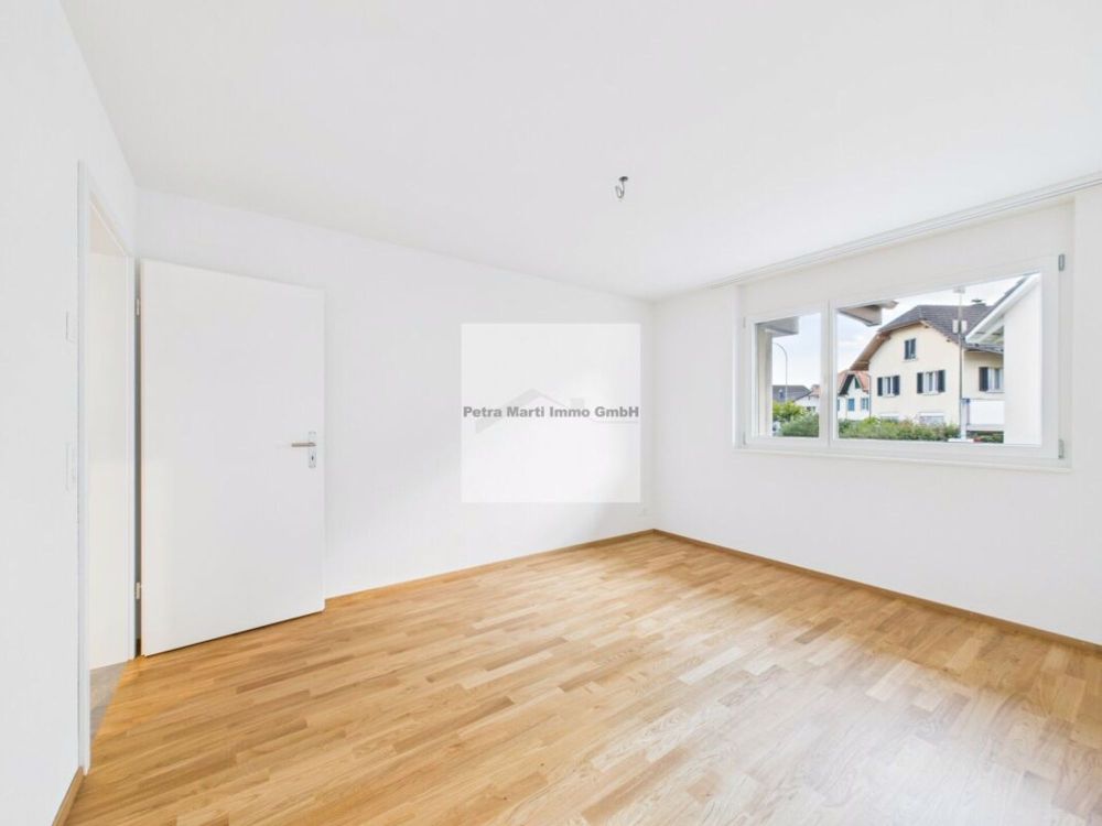 4.5-Zimmerwohnung im Erdgeschoss - Elternschlafzimmer
