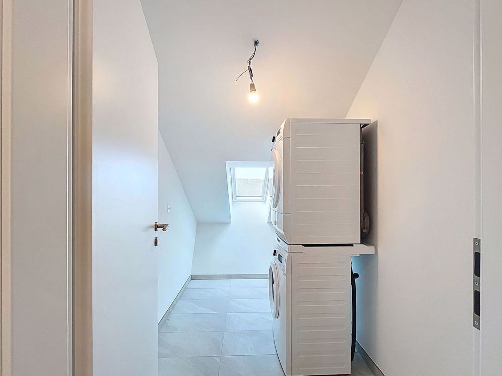 Duplex von 5,5 Zimmern im letzten Stock - Bild 8