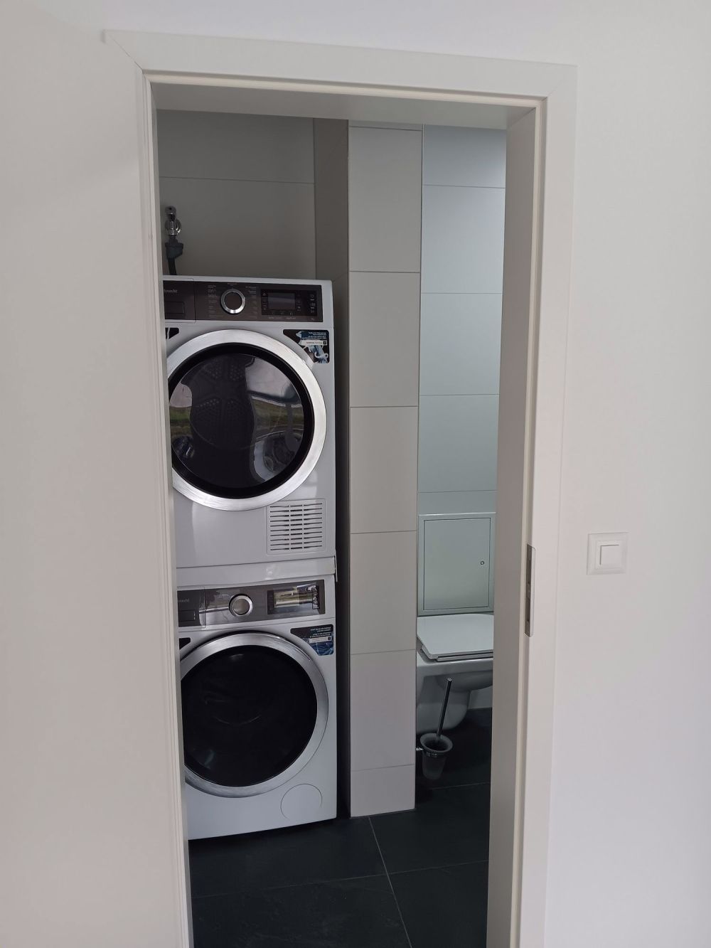 Grosszügige, moderne 3.5 Zimmer-Gartenwohnung im ländlichen Büsserach, nahe Basel. - Bild 9