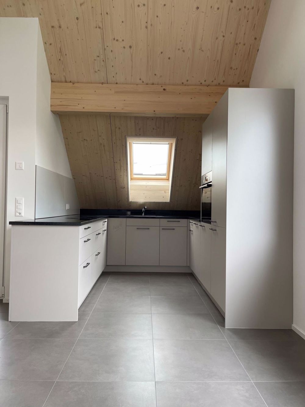 Traumhaftes Zuhause - 3.5-Zimmer-Maisonette-Wohnung - Küche