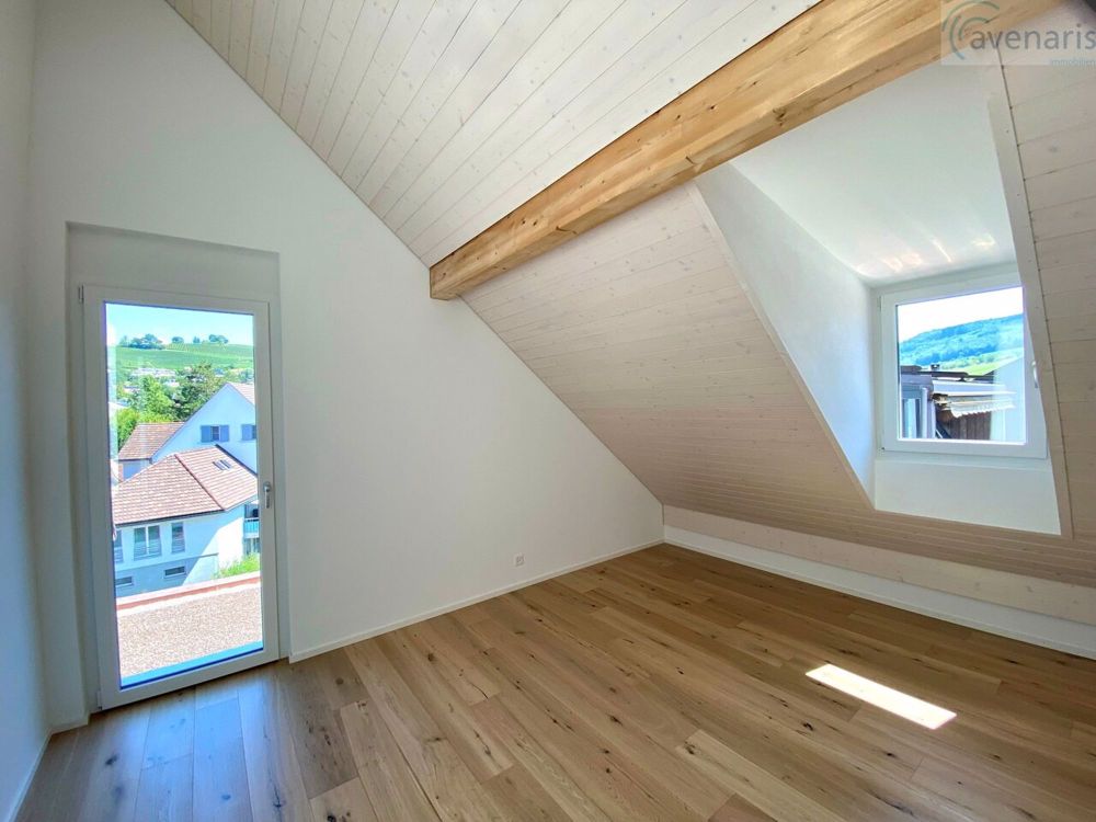 Traumhafte 4.5-Zimmer-Dachwohnung mit Weitblick - exklusives Wohnen - Zimmer 1