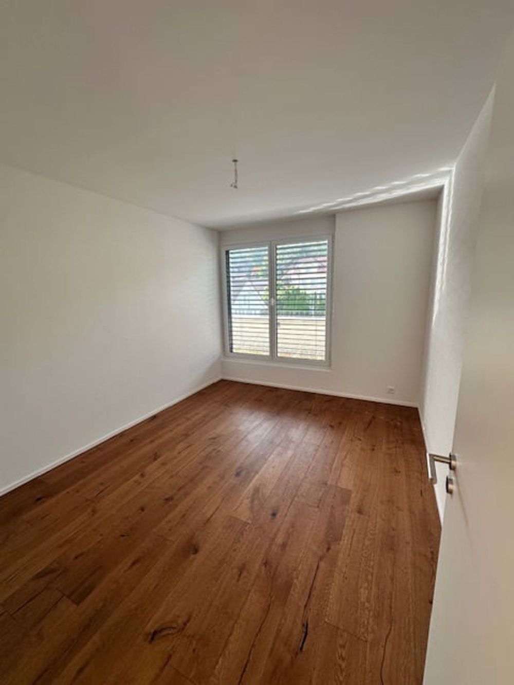 !!Erstbezug!! Moderne 3.5-Zimmer-Attikawohnung in Lengnau - Bild 5