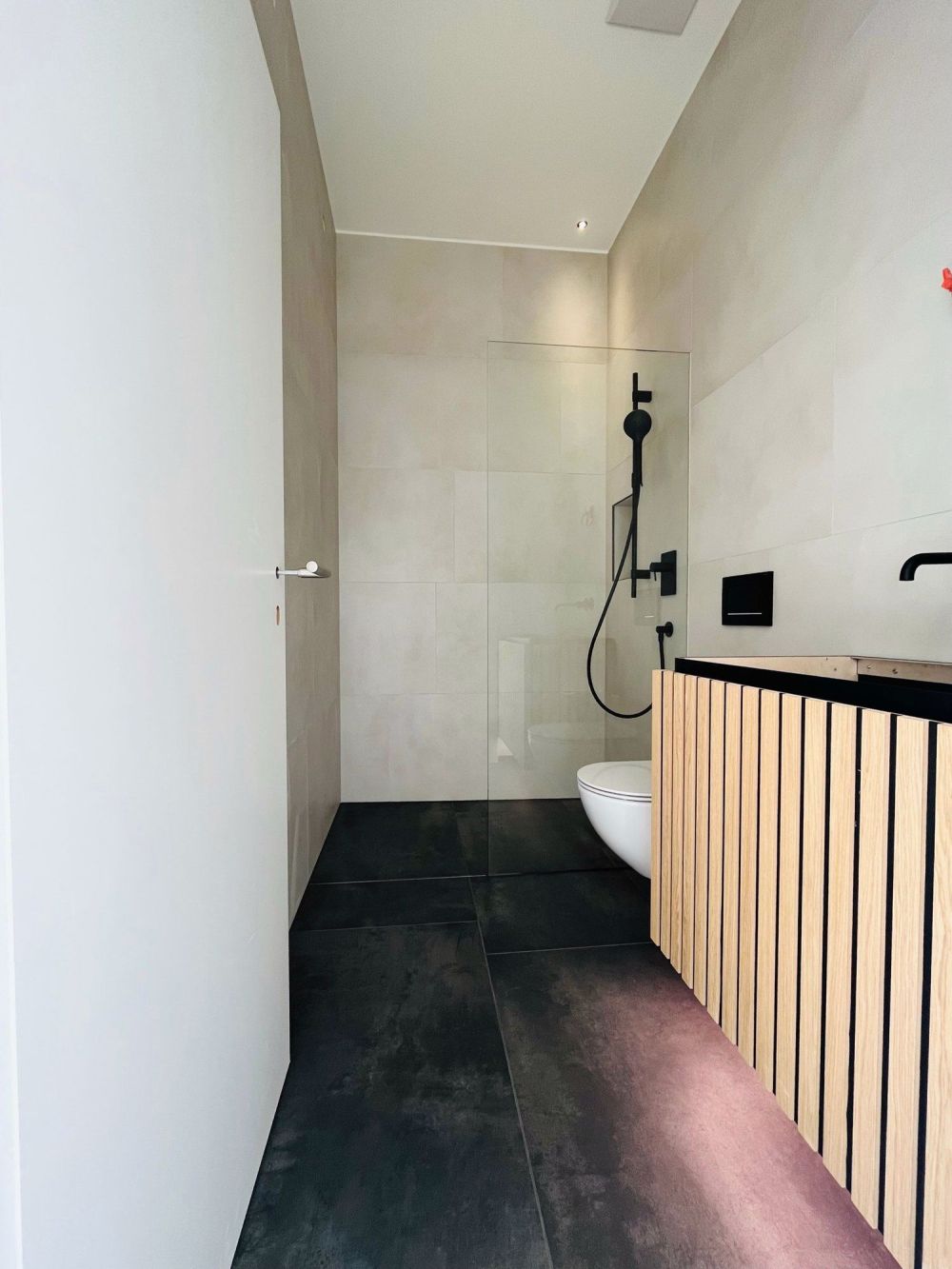 Modernes Studio mit eigenem Waschturm - Bild 7