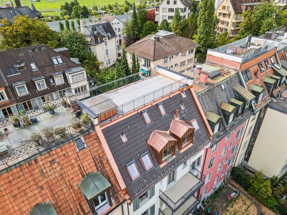 ERSTVERMIETUNG- einzigartige 5- Zimmer-Duplex-Wohnung mit grosser Dachterrasse - Bild 2
