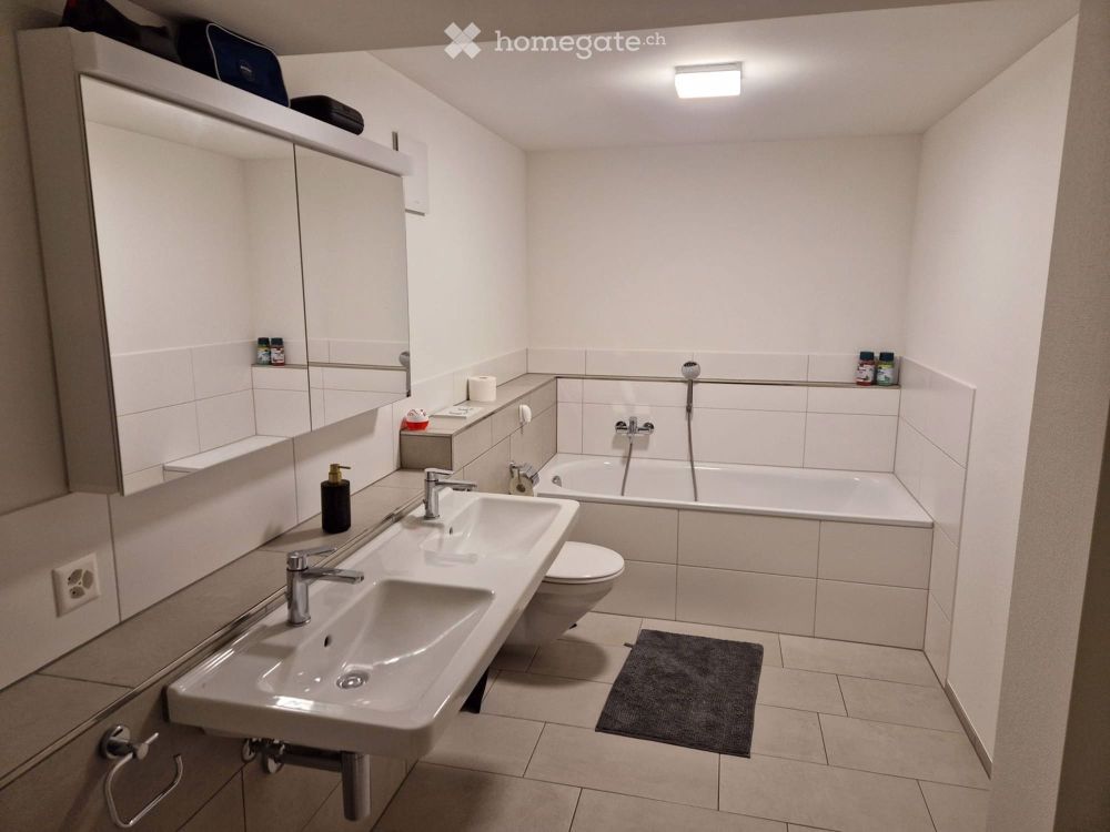 Moderne 4.5-Zimmer-Wohnung mit Balkon in Bazenheid - Bild 6