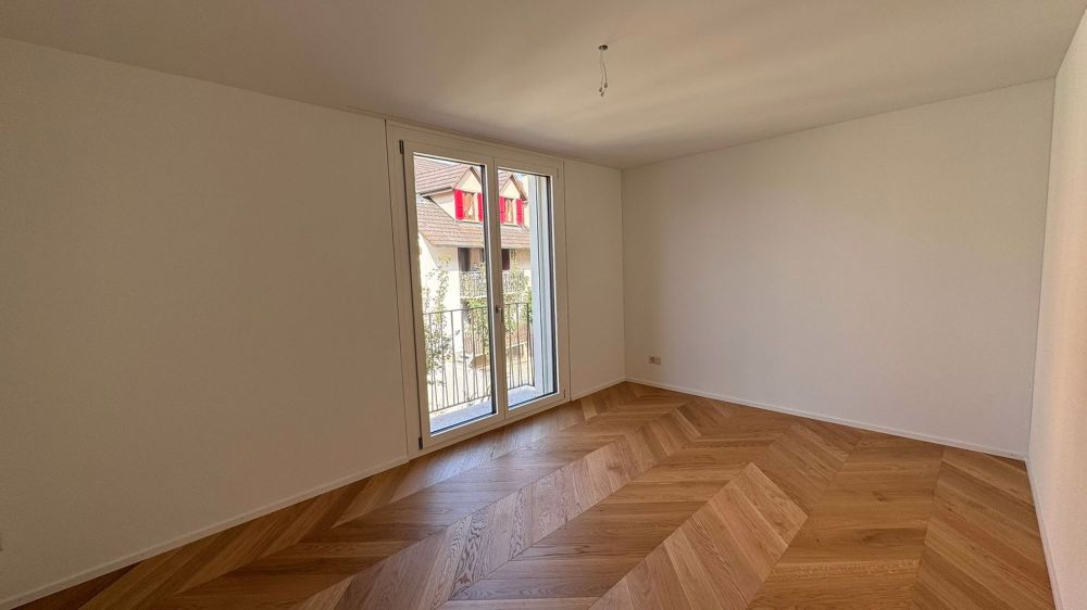 Grosszügige 4.5-Zimmer-Wohnung in einem attraktiven Neubau - Bild 7
