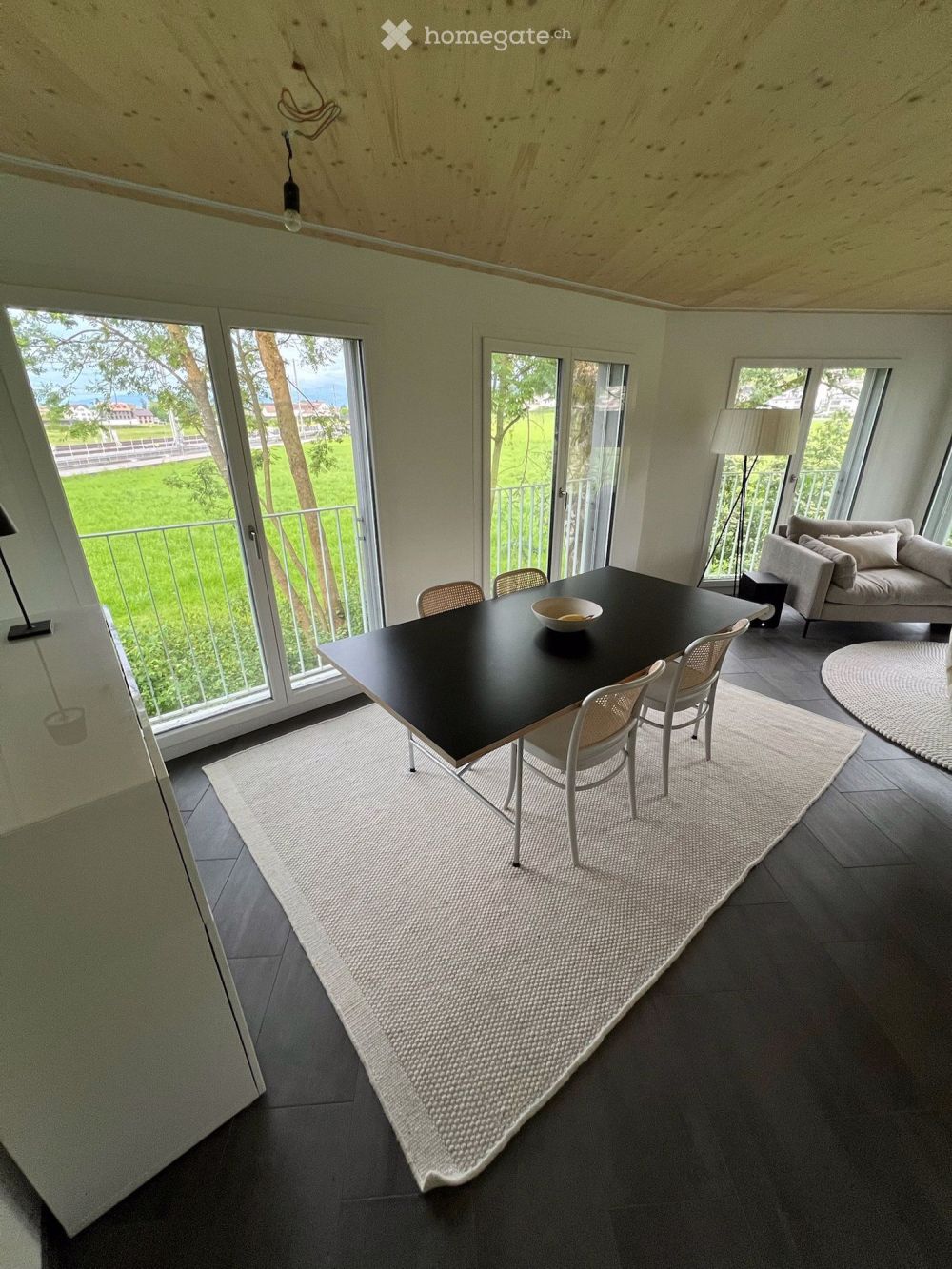 Exklusives Wohnen in Neubauwohnung mit Seeblick - Bild 2