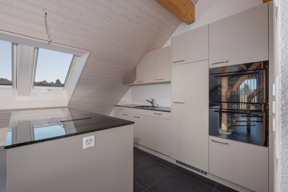 NEUBAU 2½-Zi-Dachwohnung im Eigentumsstandard, Galerie & traumhafter Aussicht! Ihr neuer Rückzugsort - Bild 8