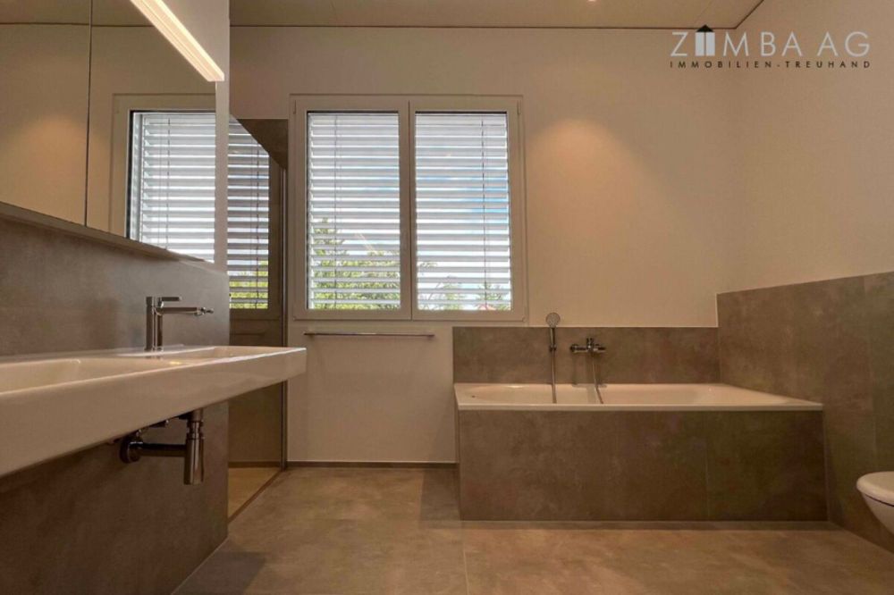 Im Thurgi-Center ganz oben: brand-neue, stylische Attika-Loft 128 m² - Bild 10