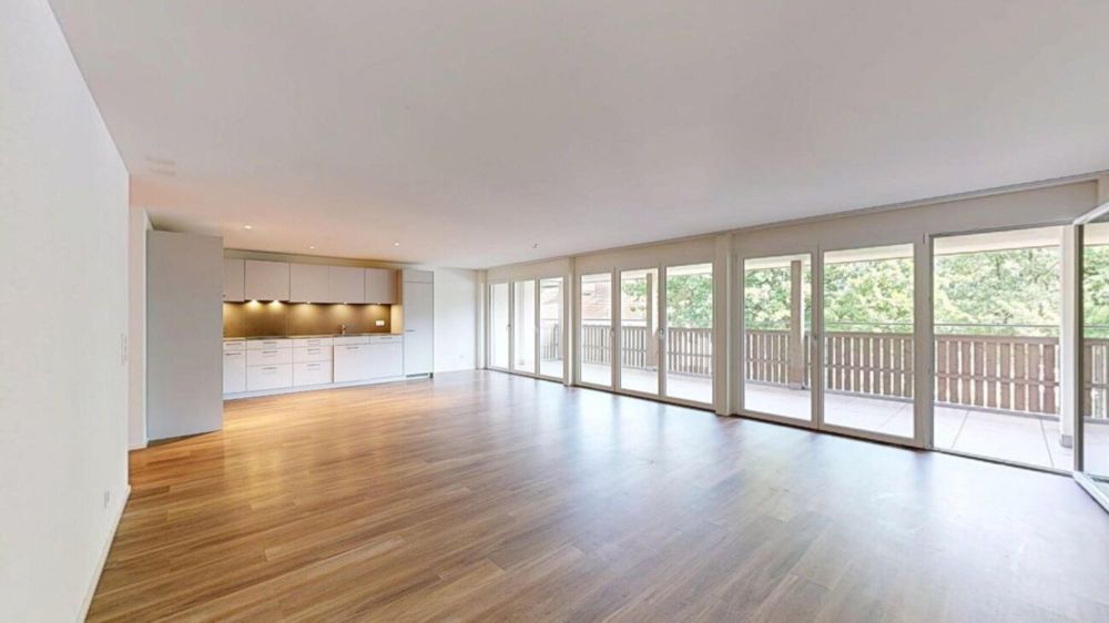 Sonnige 4.5-Zimmer-Wohnung mit zwei Bädern – ideal für Familien - Wohnen/Essen
