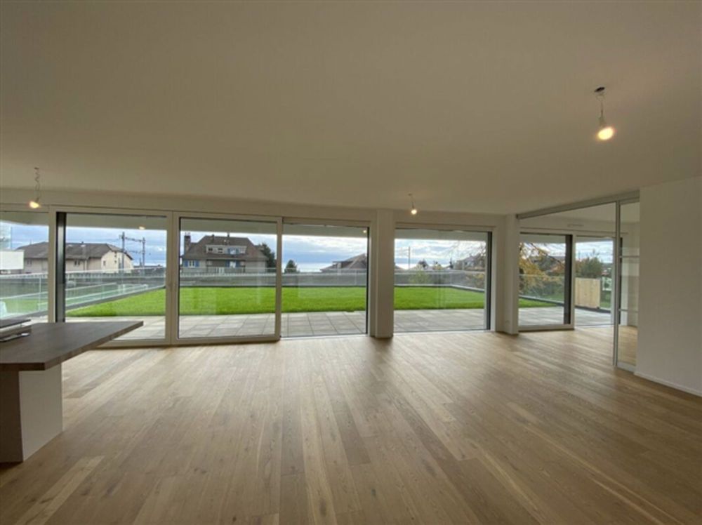 Exklusive, prächtige 4.5 Zimmerwohnung mit privatem Garten! - Bild 8