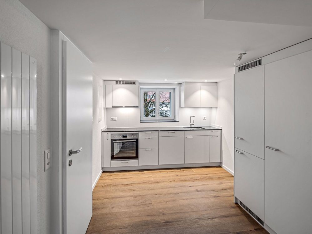 Kernsanierte, sonnige 3.5-Zimmer-Wohnung in Weisslingen, nahe Zürich/Winterthur - Bild 2