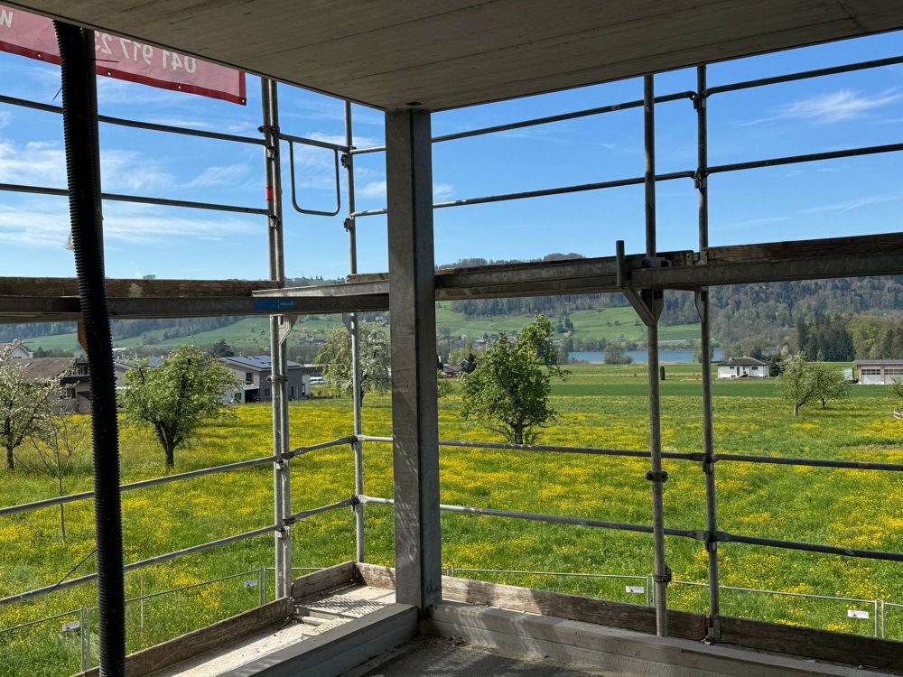 Oase am See" paradiesische 4,5 Zi. WHG mit Blick auf den Hallwilersee - Bild 2