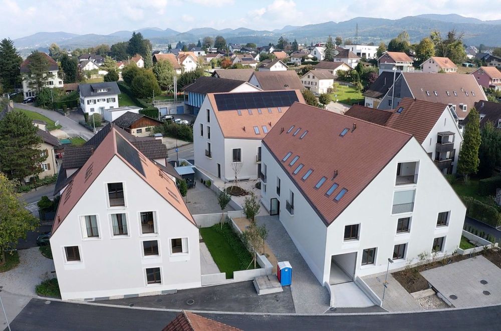 2.5-Zimmer-Wohnung mit grossem Sitzplatz in attraktivem Neubau - Bild 4