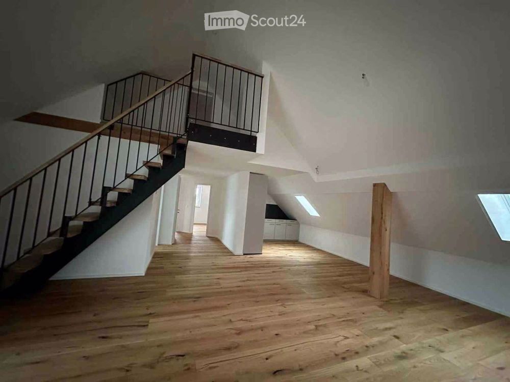 4.5 Zimmer Dachwohnung in Küttigen - Bild 4