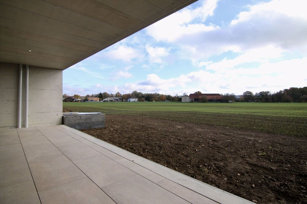 Exklusive 3.5-Zimmerwohnung an ruhiger, unverbauter Lage - Bild 9