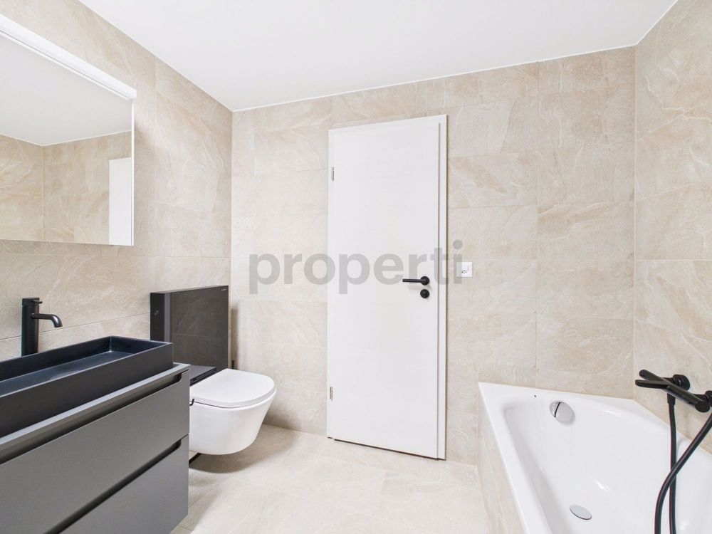 1. MONAT MIETZINS GESCHENKT***Moderne 3.5-Zimmer-Dachgeschosswohnung in Küssnacht am Rigi - Bild 8